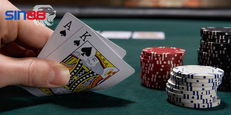 Các phiên bản chơi Poker online phổ biến tại Sin88