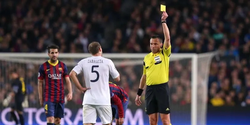 Kèo Thẻ Phạt - Kinh Nghiệm Soi Kèo Chuẩn Xác Trên Sin88