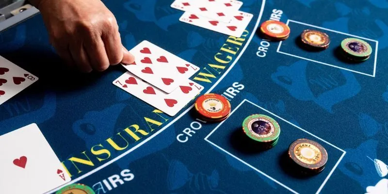 Làm chủ từng ván bài Blackjack online
